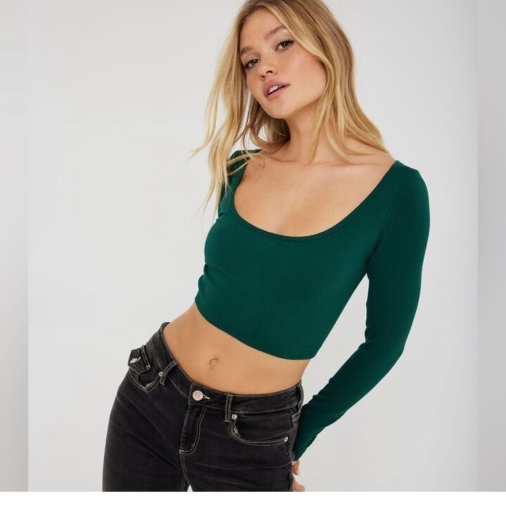 Zara seamless crop teal long sleeve
